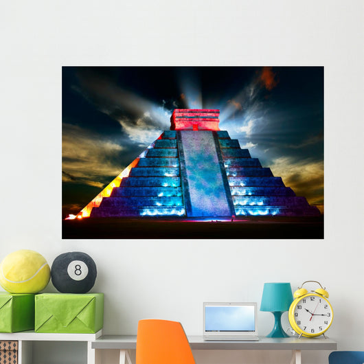 Chichen Itza Mayan Pyramid
