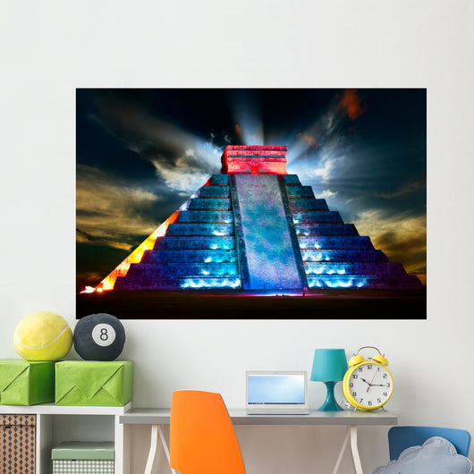 Chichen Itza Mayan Pyramid