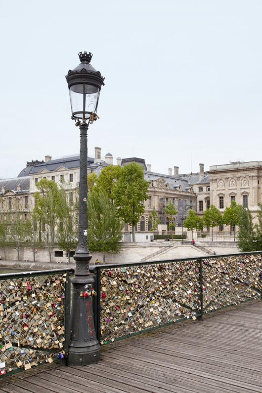 Cadenas Pont Des Arts Wall Decal