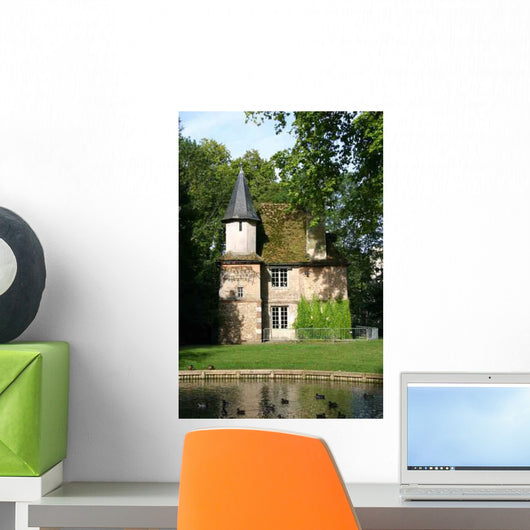 014 Chartres Park 2007-08-27 Wall Decal