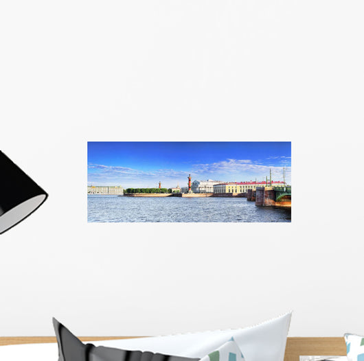 St Petersburgview Winter Palacel