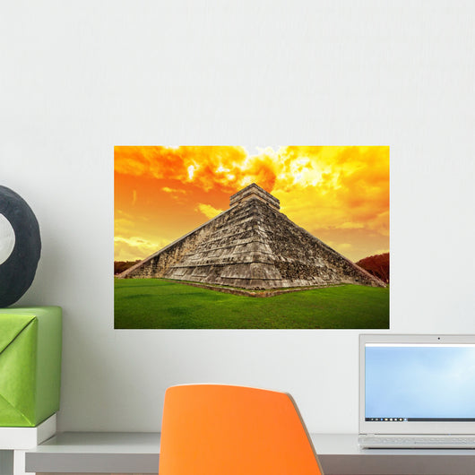 Amazing sky over Kukulkan pyramid in Chichen Itza, Mexico Wall Mural