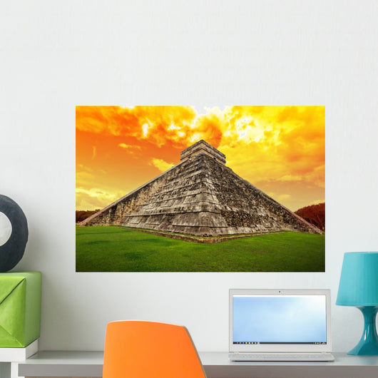 Amazing sky over Kukulkan pyramid in Chichen Itza, Mexico Wall Mural