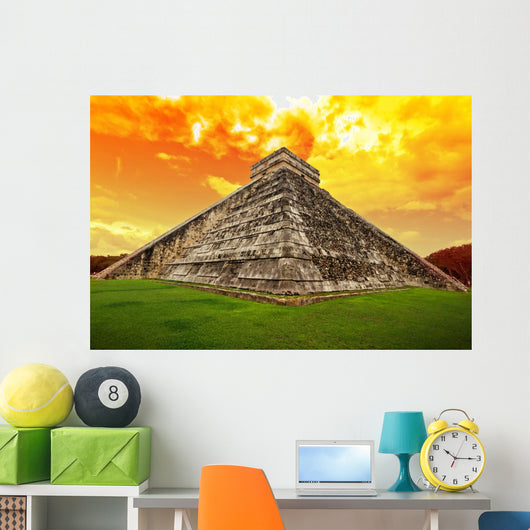 Amazing sky over Kukulkan pyramid in Chichen Itza, Mexico Wall Mural