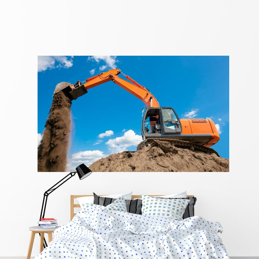 Excavator with Metal Tracks