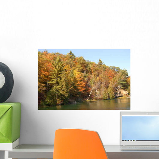 Ete Indien Au Quebec Wall Decal