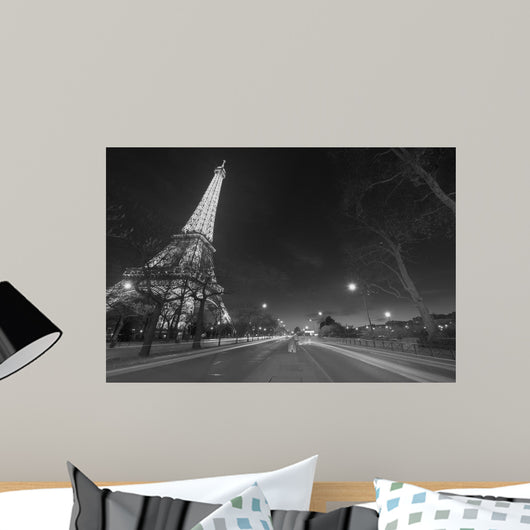 Eiffel Tower Shows Its