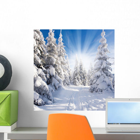 Sonniger Winterwald Wall Decal