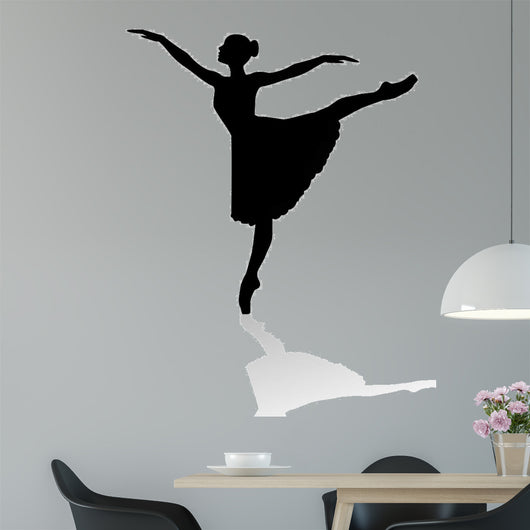 Silhouette Di Ballerina Su Sfondo Bianco