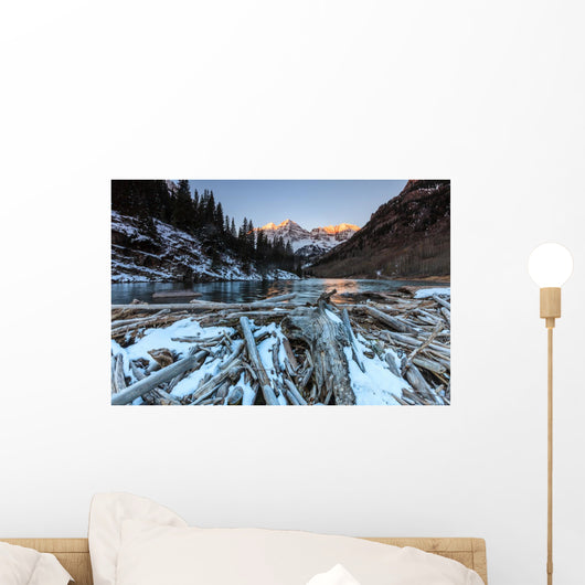 Maroon Bells in White River National Forest, Colorado Wall Mural