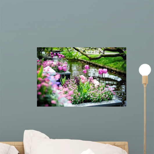 Beautiful flowers in Keukenhof Gardens Wall Mural