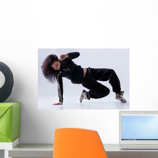 Hip-hop dancer Wall Mural