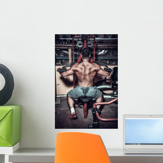 Body Builder Doing Heavy