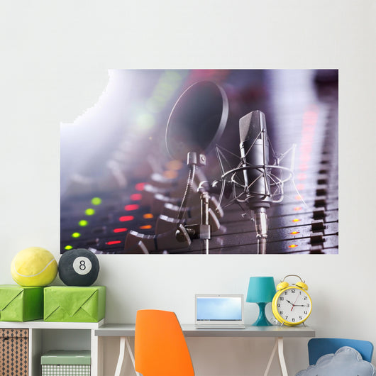 Studio Mischpult und Profi Mikrofon Wall Mural