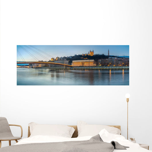 Passerelle Ville Lyon Wall Decal