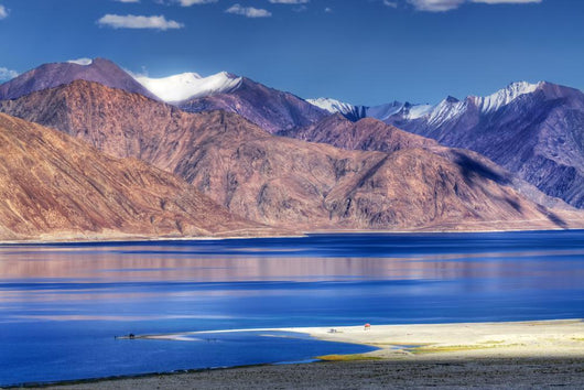 Pangong tso (Lake), Leh, Ladakh, Jammu and Kashmir, India Wall Decal