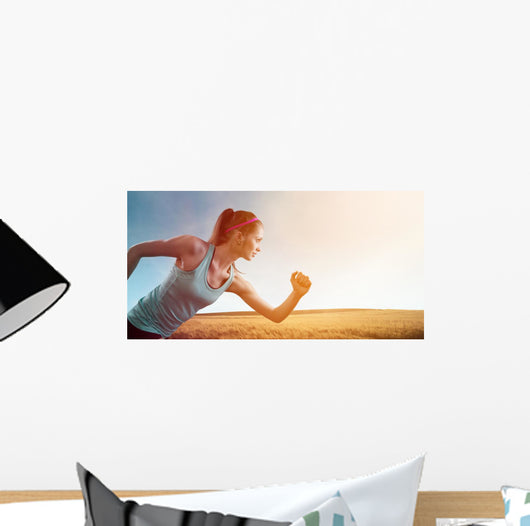 Joggerin läuft in sommer sonnenuntergang Wall Decal