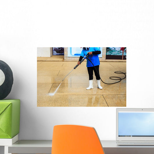 Floor cleaning with high pressure water jet Wall Mural