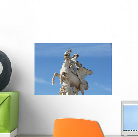 Antique Sculpture Jardin Des Wall Decal