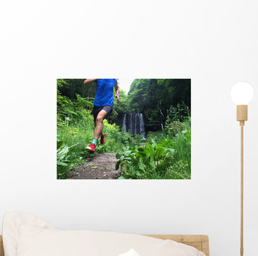 Up Trail Runner with Wall Decal