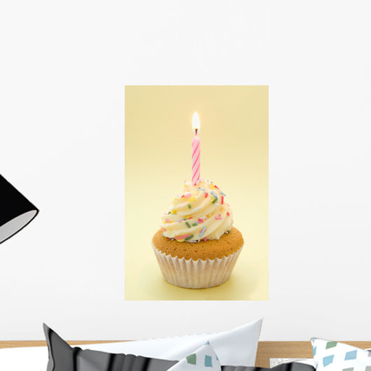 Cupcake with Icing and Wall Decal