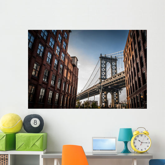 Manhattan Bridge Seen from Wall Decal