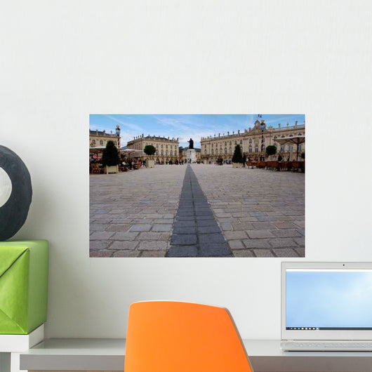 Nancy Et Sa Place Wall Decal