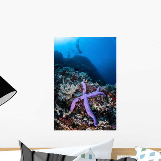 Purple Sea Star Clings Wall Decal