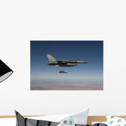 F-16 Fighting Falcon Releases Wall Decal Design 1