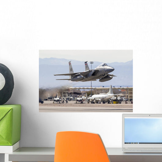 Us Air Force F-15c Leaving Tarmac Right Wall Decal