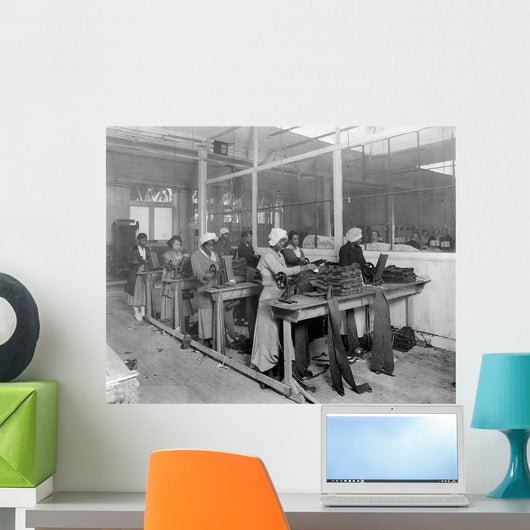 African-American Women Manufacturing Spiral Wall Decal