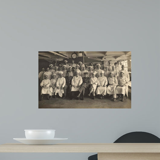 Staff Cooks King George Wall Decal
