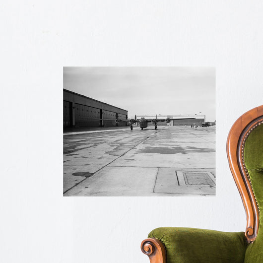 B-24e Liberator Bomber Taxiing Wall Decal