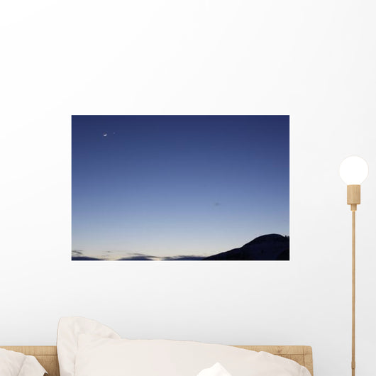 Moon and Venus Conjunction Wall Decal Design 5
