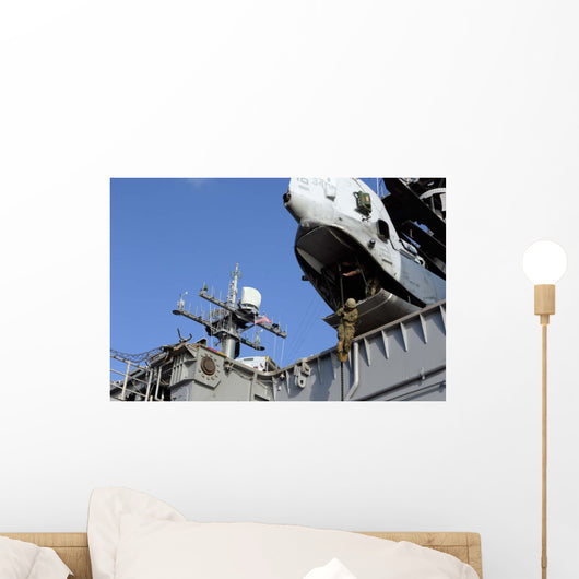 Soldier Fast-ropes from Rear Wall Decal Design 1