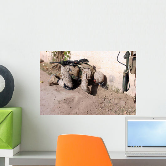 Combat Engineer Searches for Wall Decal