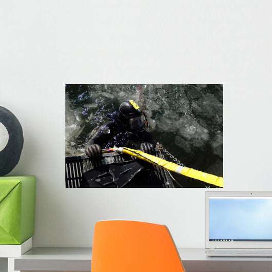 Us Navy Diver Gets Wall Decal