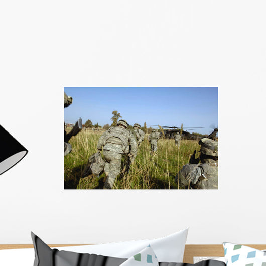 Us Army Soldiers Prepare Wall Decal Design 1