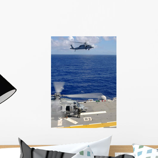 Mh-60s Sea Hawk Helicopter Wall Decal