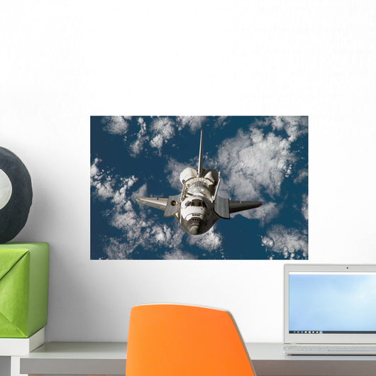 Space Shuttle Discovery Wall Decal Design 8