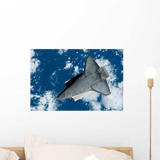 Space Shuttle Discovery Wall Decal Design 12
