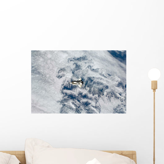 Space Shuttle Endeavour Wall Decal Design 11