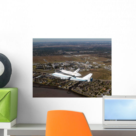 Space Shuttle Endeavour Mounted Wall Decal Design 4