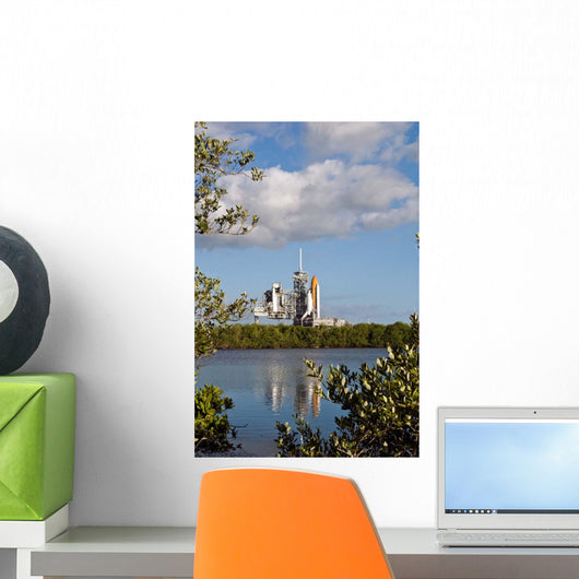 Space Shuttle Atlantis Sits Wall Decal Design 3