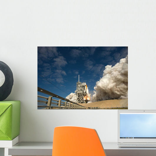 Space Shuttle Atlantis Lifts Wall Decal Design 16