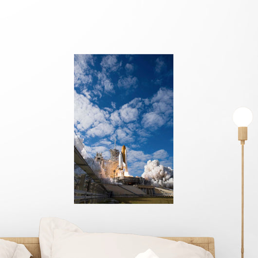 Space Shuttle Atlantis Lifts Wall Decal Design 12