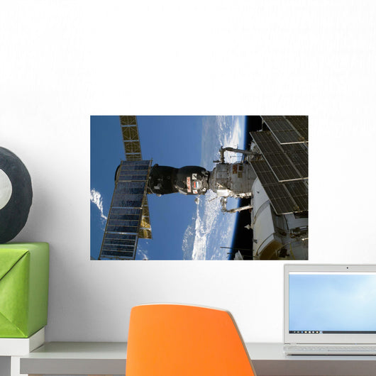 Russia's Progress 35p Is Wall Decal
