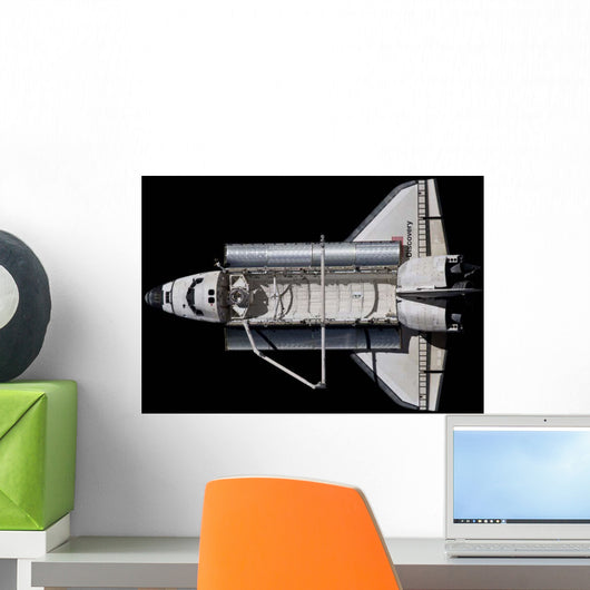Space Shuttle Discovery Wall Decal Design 1