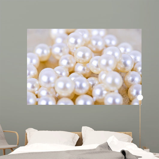 Pearl Necklace Wall Decal Design 2