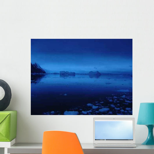 Antarctic Atardecer Wall Decal
